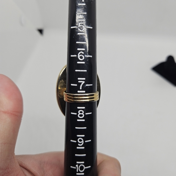 oversized faux turquoise cocktail ring adjustable - Picture 4 of 5